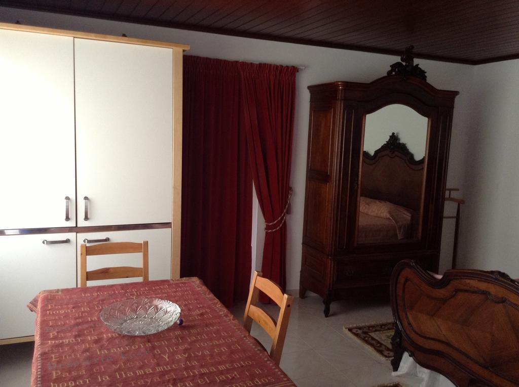 Guest house Casa Amarela *