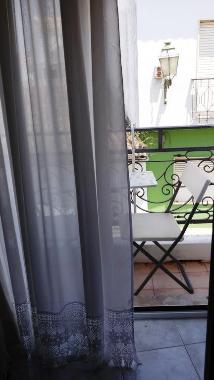 Guest house Casa Amarela